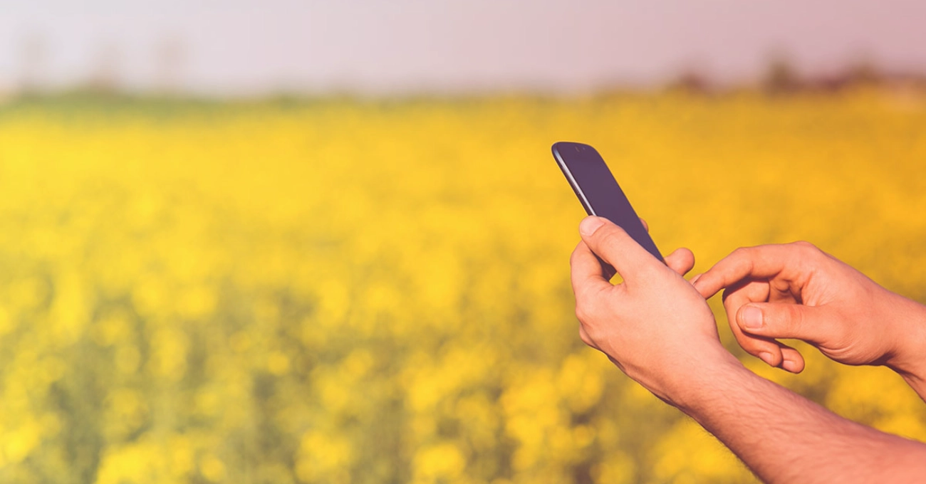 7 Best Farming Apps to Grow Bigger and Better Crops in 2022